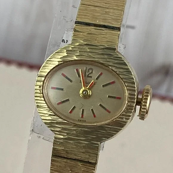 Vintage 1971 Bulova "Goddess of Time" 20 micron Gold Plated 7 inch link Bracelet - Picture 2 of 11